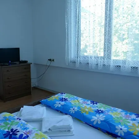 Big Near The Beach And The Sea Garden! Burgas