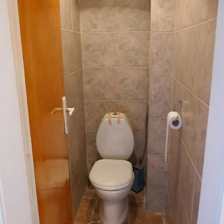 Big Near The Beach And The Sea Garden! Apartment *